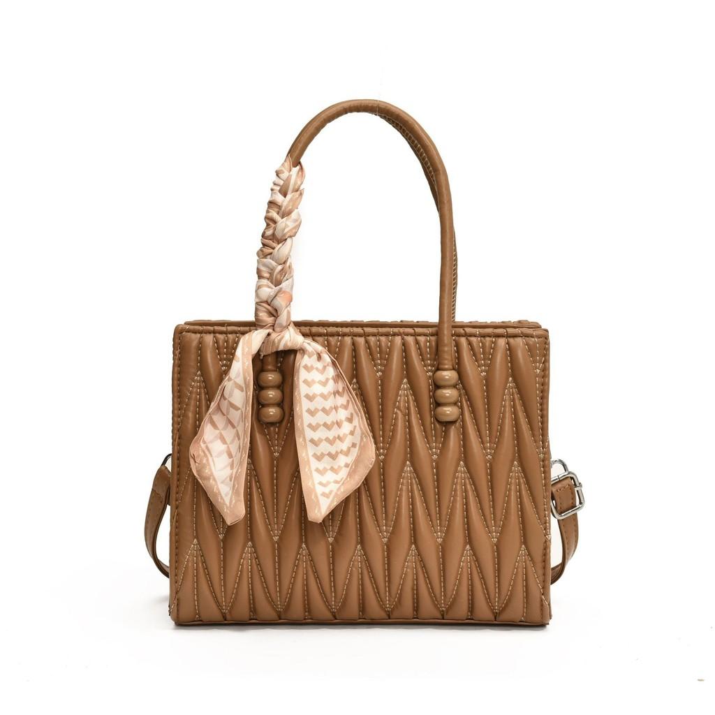 Ielgy Fashion Ladies Pleated Underarm Bag Commuter Classy All-Match Tote Bag