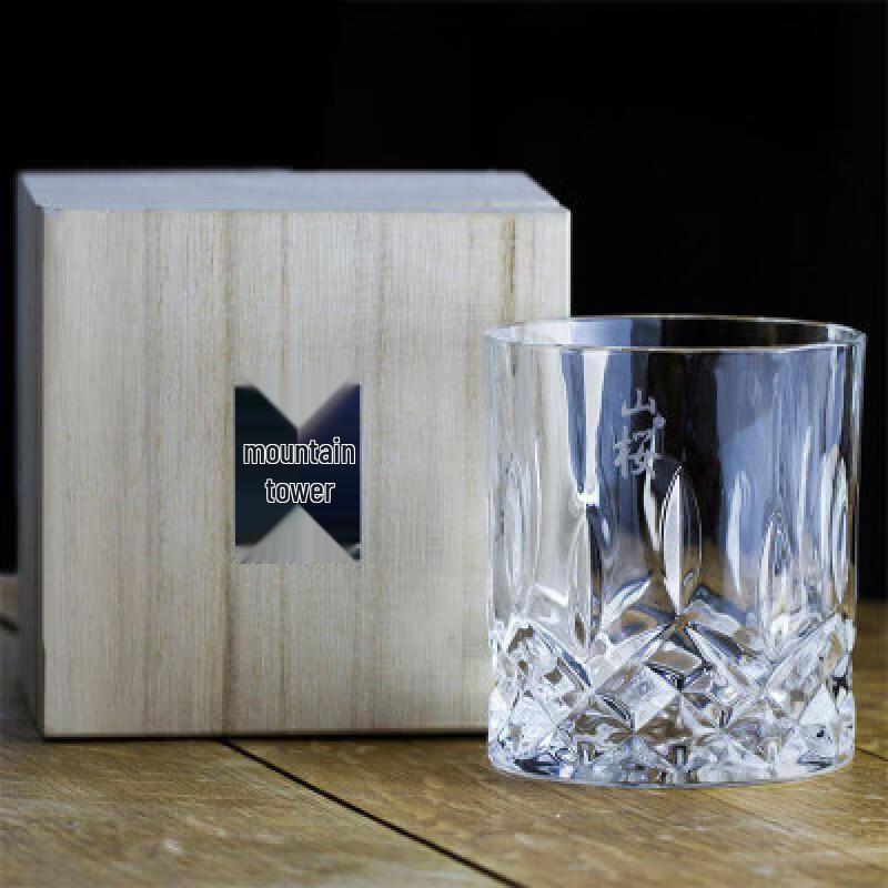 

Edo Yamasakura Crystal Whiskey Glass