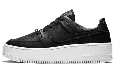 Air Force 1 Sage Low Noir Blanc Femme AR5339-002