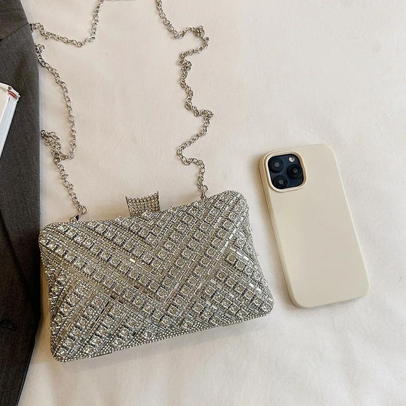 Vintage Style Beading Women Evening Bags Rhinestones Golden Metal Chain Shoulder Clutch Bag Shoulder Chain Lady Luxury Glitter H