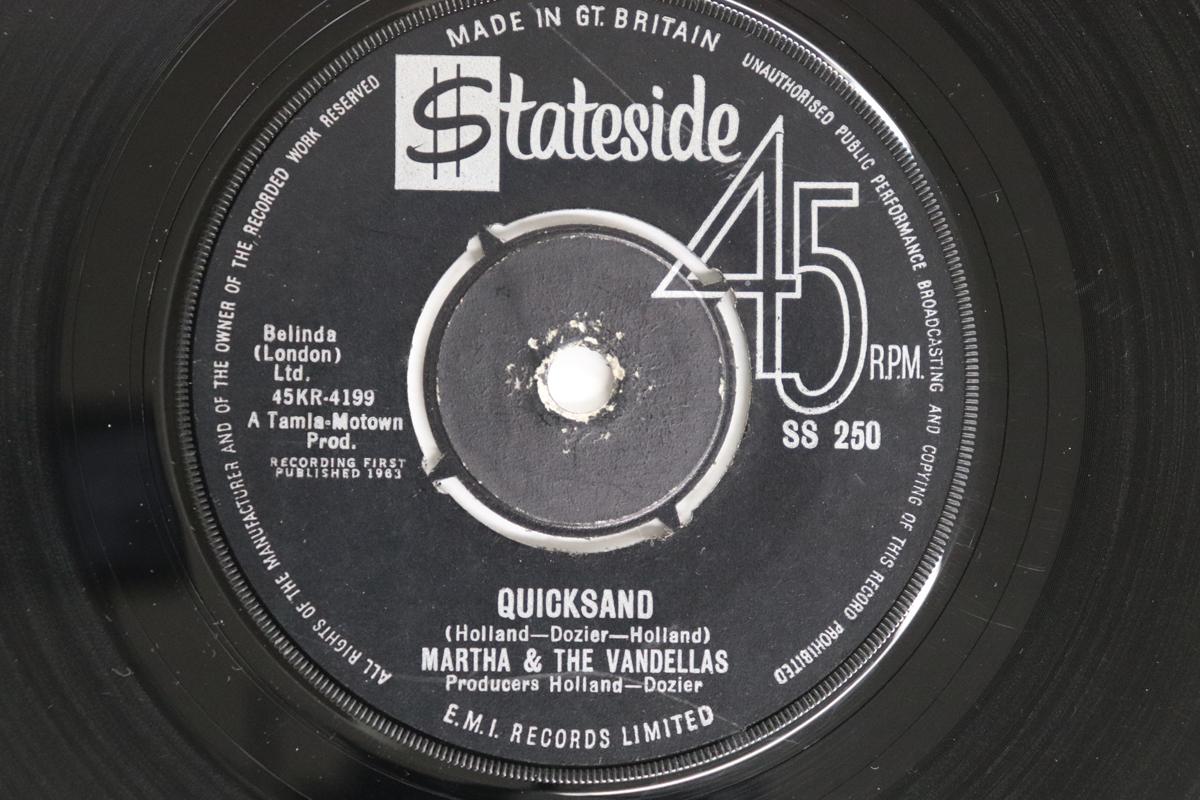 

7inch Record MARTHA & THE VANDELLAS - Quicksand / Darling, I Hum Our Song SS250 STATESIDE 1964 UK Soul/Funk Used