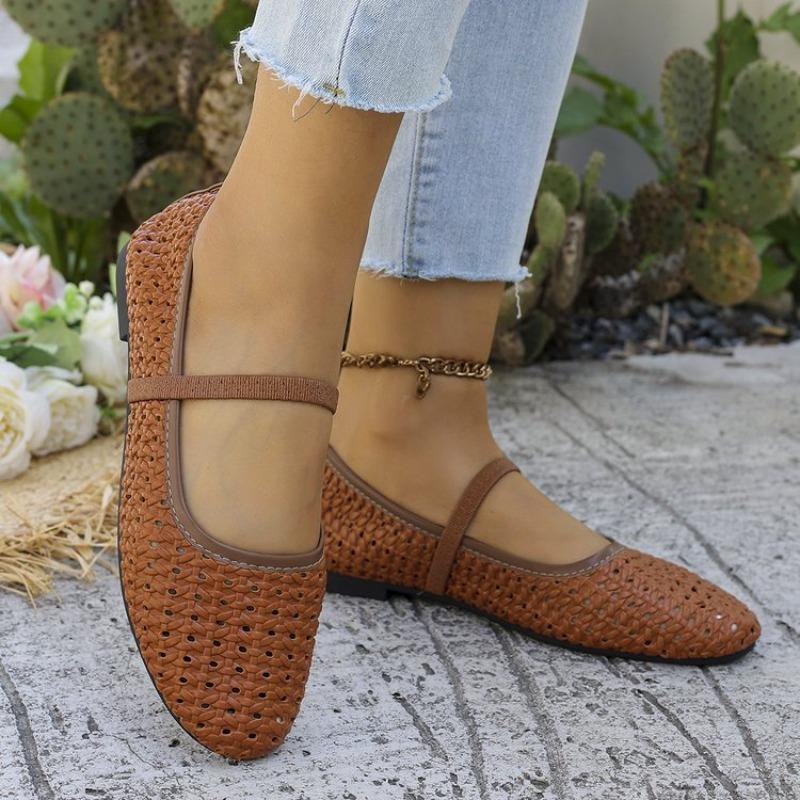 New Style Open-toe Low-heeled Women s Large-size Lightweight Flat-bottom Transparent Shoes 36 коричневый