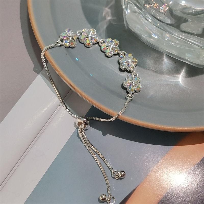 Zircon flower bracelet female Internet celebrity bracelet student Korean version simple niche design personalized hand jewelry
