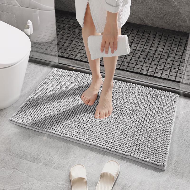 Dajiang Absorbent Bathroom Floor Mat