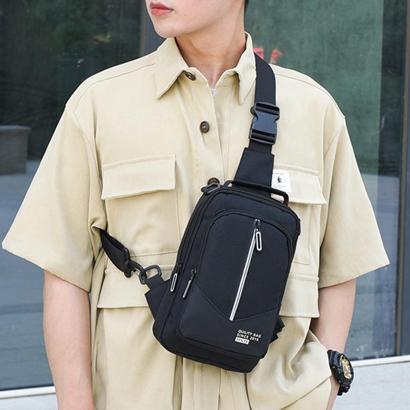 Breast bag men's new fashion casual Oxford cloth messenger bag outdoor multi-purpose shoulder messenger bag