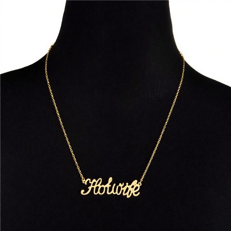 Bestselling Elegant Initial Necklace with Letter Pendant - Stylish Clavicle Chain Jewelry