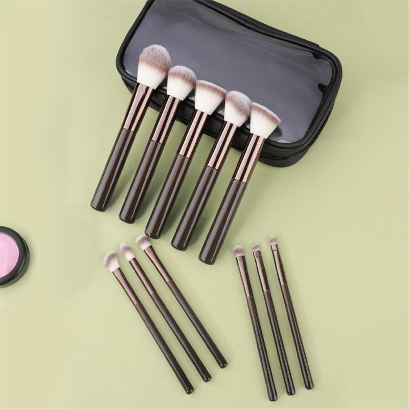 Portable 11 Pieces Makeup Brush Set For Travel Essential Cosmetic Brushes With Storage Bag for Women and Girls