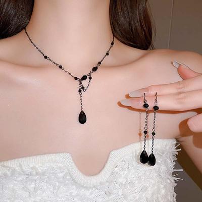 Punk Crystal Waterdrop Tassel Necklaces for Women Fashion Black Zircon Beaded Long Clavicle Chain Necklaces Earrings Jewelry