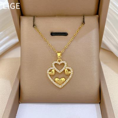 Leere doppellagige Liebes-Licht-Luxus-Temperament Wunderschöne Voll-Diamant-Halskette Damen Vielseitige Schlüsselbein-Kette Titanstahl-Kette