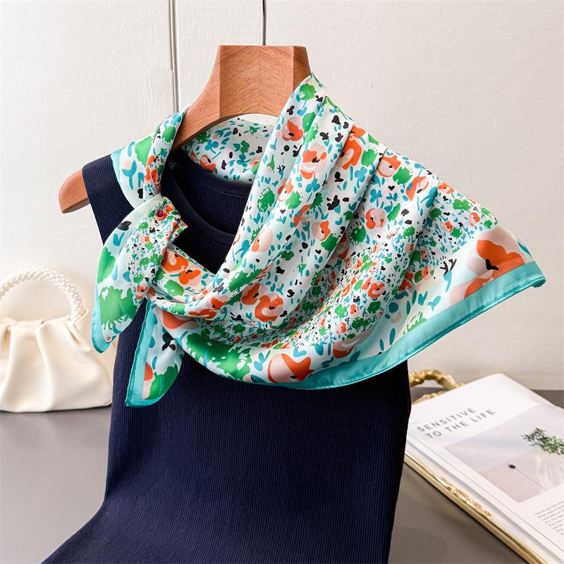 Ditsy Floral Print Square Silk Scarf Soft Satin Silk Shawl Vintage Bandana Neck Hair Headband Bag Wrist Wrap for Women Travel