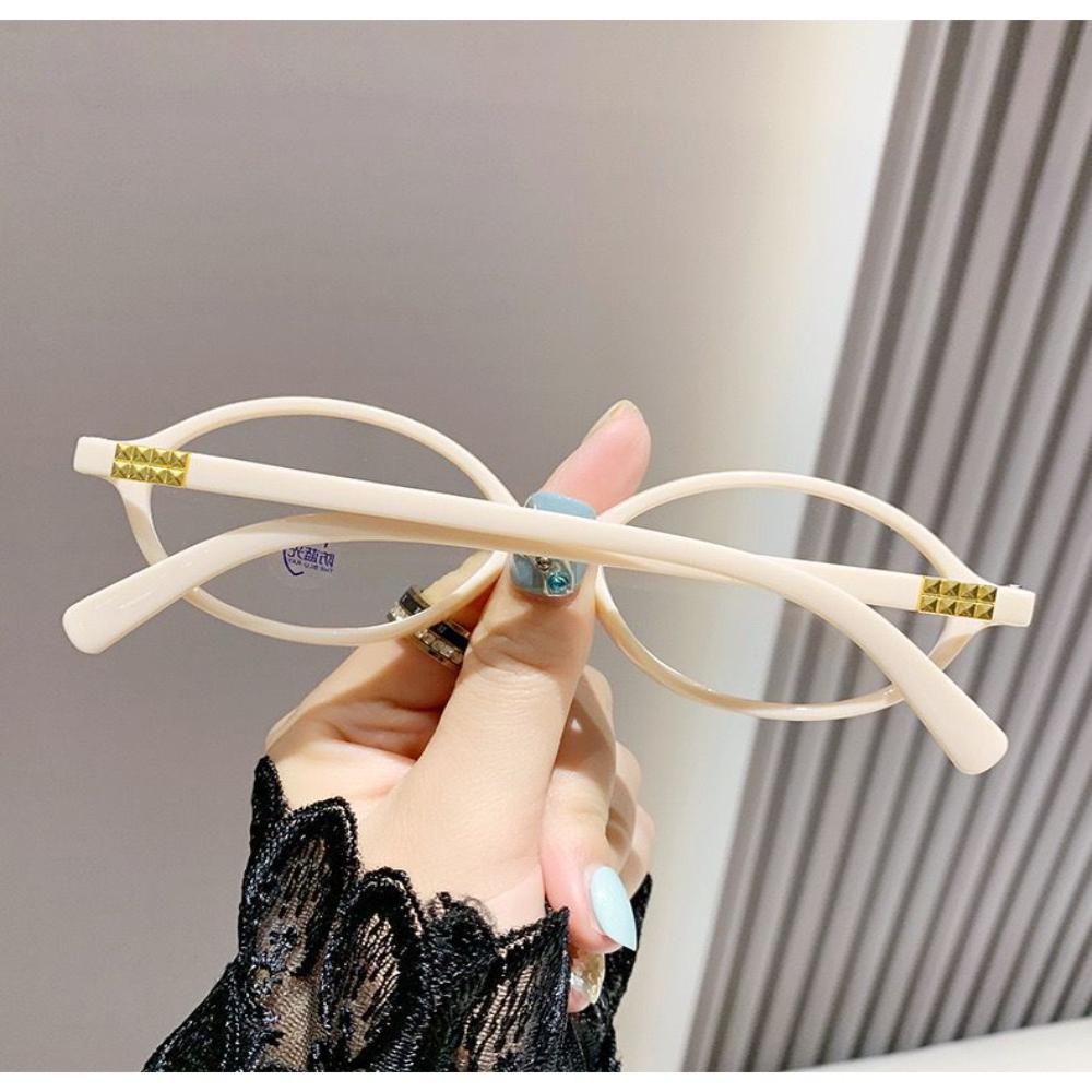 

Trendy Eyewear Retro Retro Oval Frame Glasses Reading Computer Glasses Fashionable Anti Blue Light Eyeglasses For Shopping Daily Beige