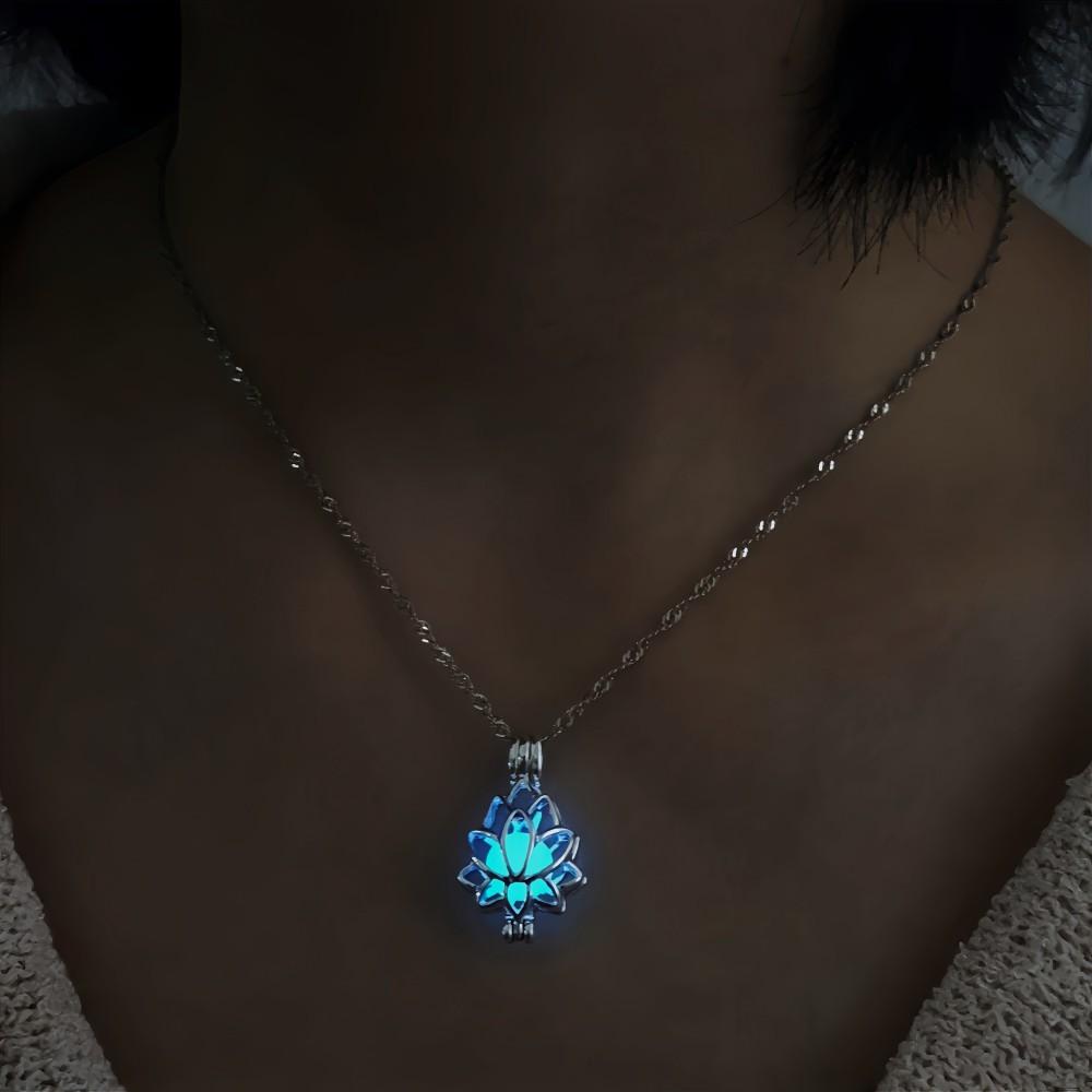 European and American Popular Lotus Photo Box Luminous Pendant Female Simple Night Luminous Necklace