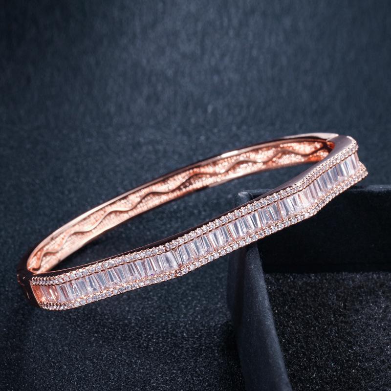 S0132 High-Grade Micro-Inlaid Zircon Bracelet, Temperament Jewelry, Women'S Bracelet Jewelry