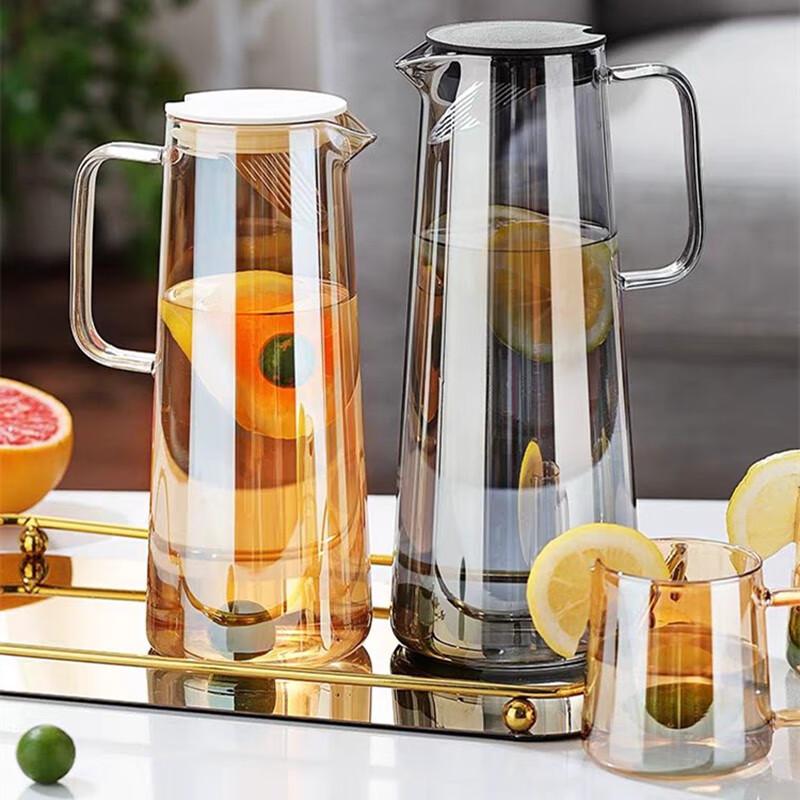 Diller Large Glass Water Pitcher for Hot & Cold Drinks