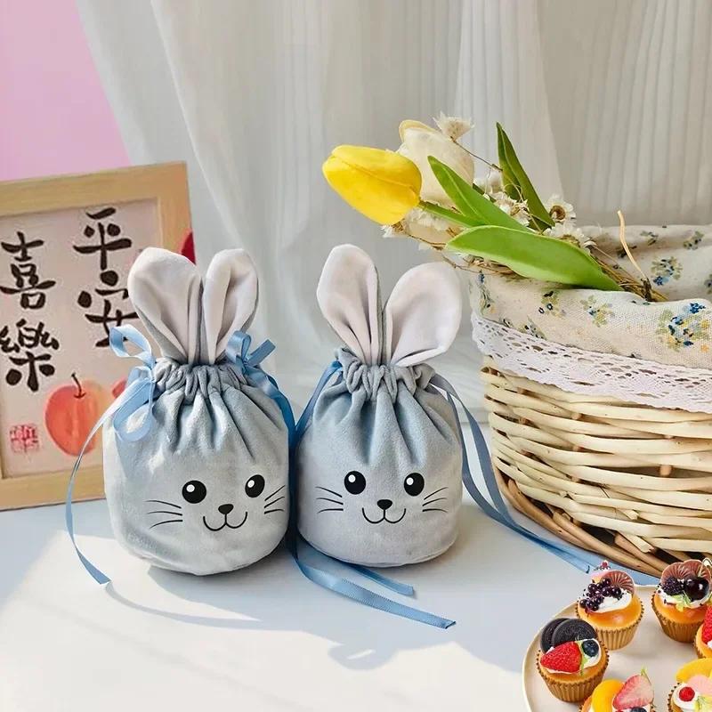 1-40 Stück Hasentüten mit Hasenohren Weiche Samt-Geschenktüten Niedliches Hasenlächeln Perfekt für Zucker Süßigkeiten Osterdekoration und Geschenkverpackung