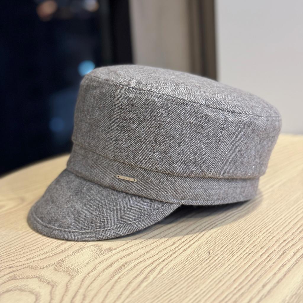 New high-quality wool beret for women, fashionable newsboy cap for autumn and winter, high crown design to make the face appear smaller, duckbill cap