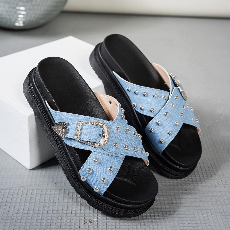 

Fashion Rivet Thick-sole Slippers 2025 Women s Summer Fashion Canvas Non-slip Casual Mid-heel Slippers Comfortable Beach Flip-flops 40
