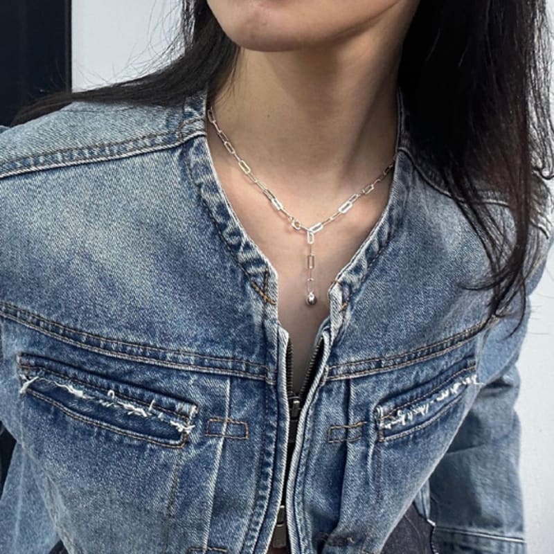 

metamic Square Link Chain Necklace Silver