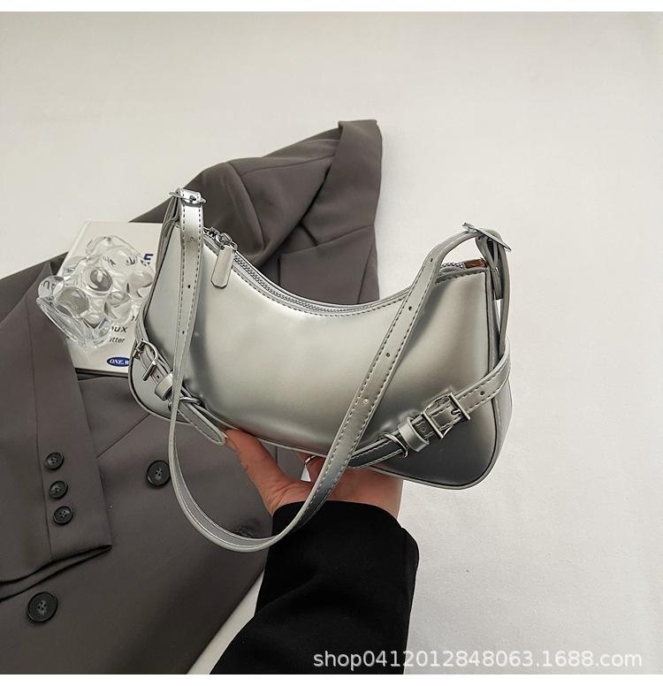 Fashion High Sense Simple Baguette Armpit Bag Versatile Commuter Bag Women's 2025 Spring New Messenger Small Square Bag