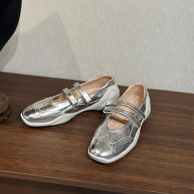 

Stylish Mary Jane shoes that can run, double straps, easy casual shoes for women, sports single shoes, flat bottom, shallow mouth single shoes 40 серебряный