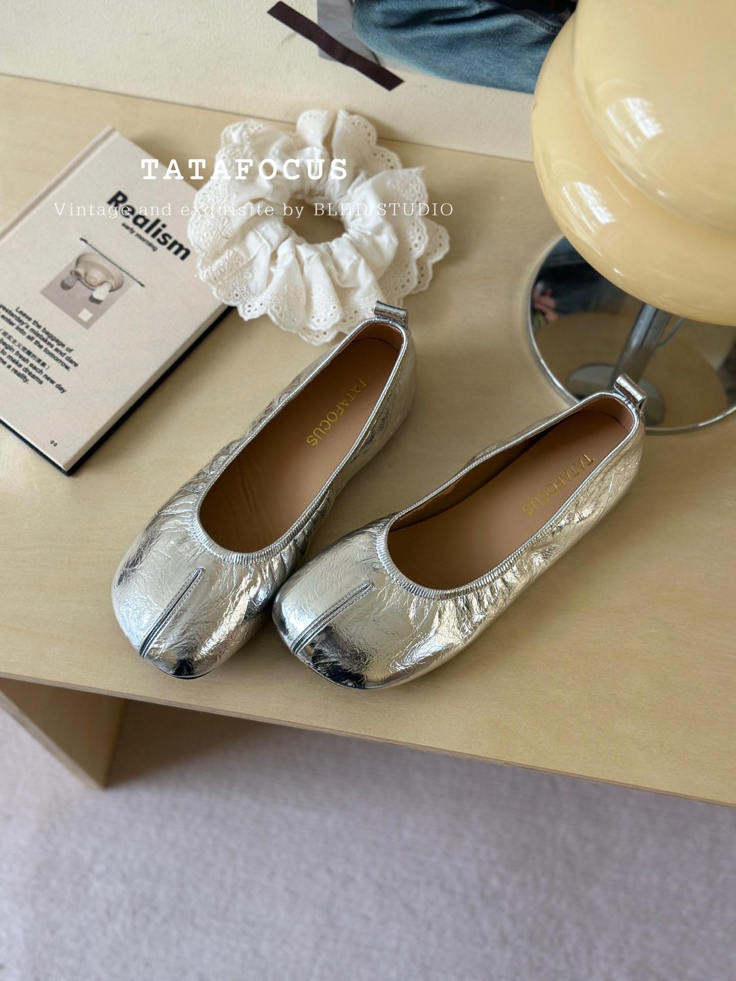 

Single shoes women s spring and summer new soft-soled soft-faced round head shallow mouth versatile one-pedal Doudou ladyshoes 35 серебряный