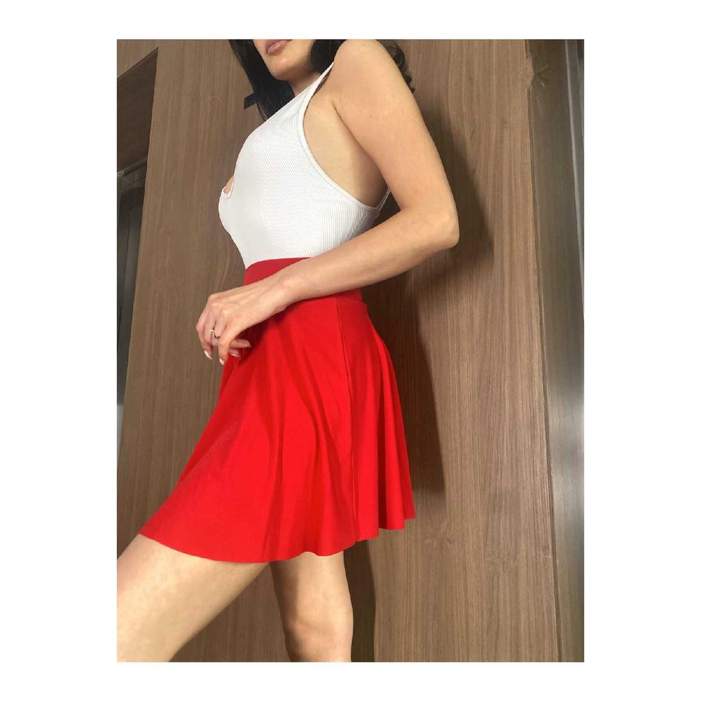 Fusta Neagră Evazată De Damă Cu Pantaloni Scurt Evazați Flexibili