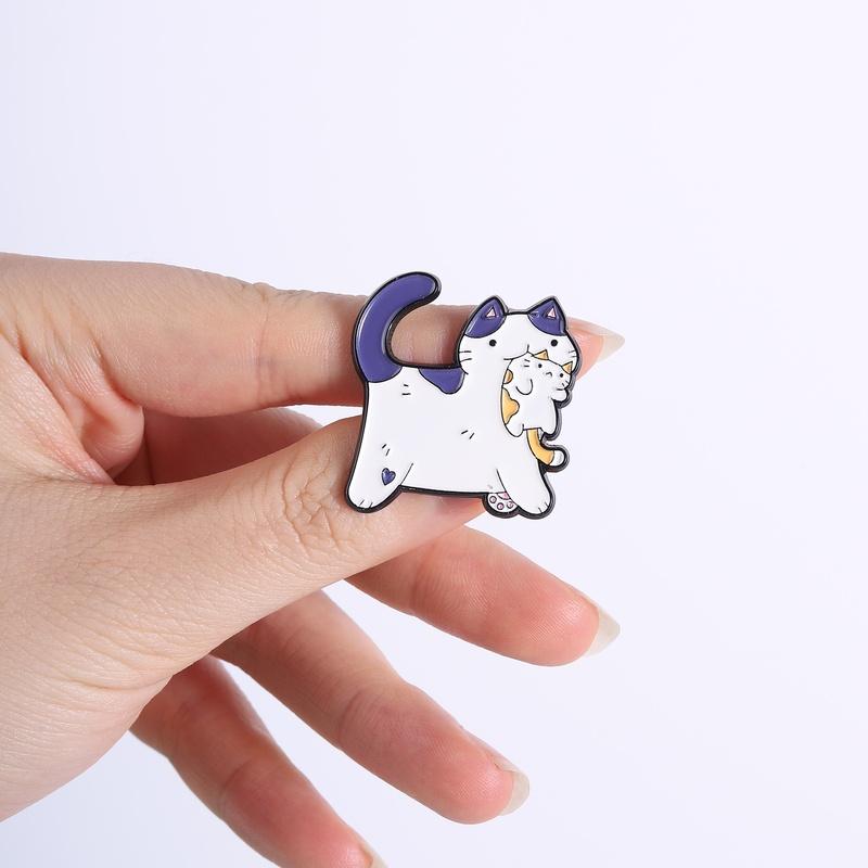 Xiaomi Cartoon Cat Mother Kittens Enamel Pin Cute Chubby Cat Parent-Child Interactive Play Brooch Lapel Badge Jewelry Gift for Friends