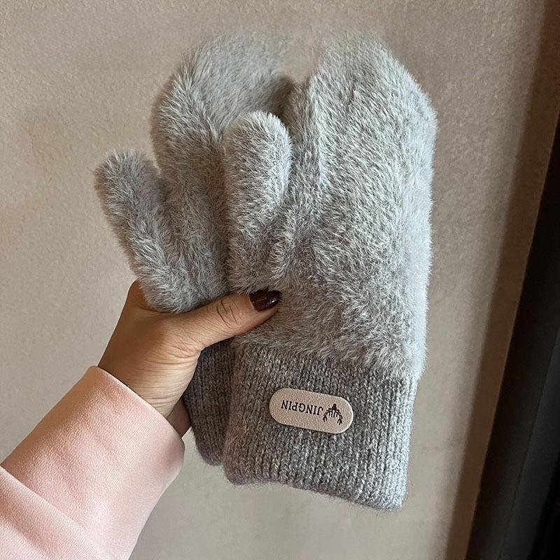 Winter Warmth Gloves For Women With Plush Lining For Commuting And Outdoor Activities