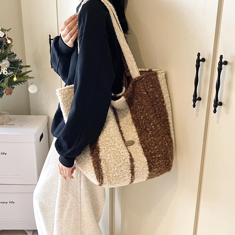 2025 new plush tote bag vertical striped cloth bag plaid shoulder bag large capacity double-sided backpack