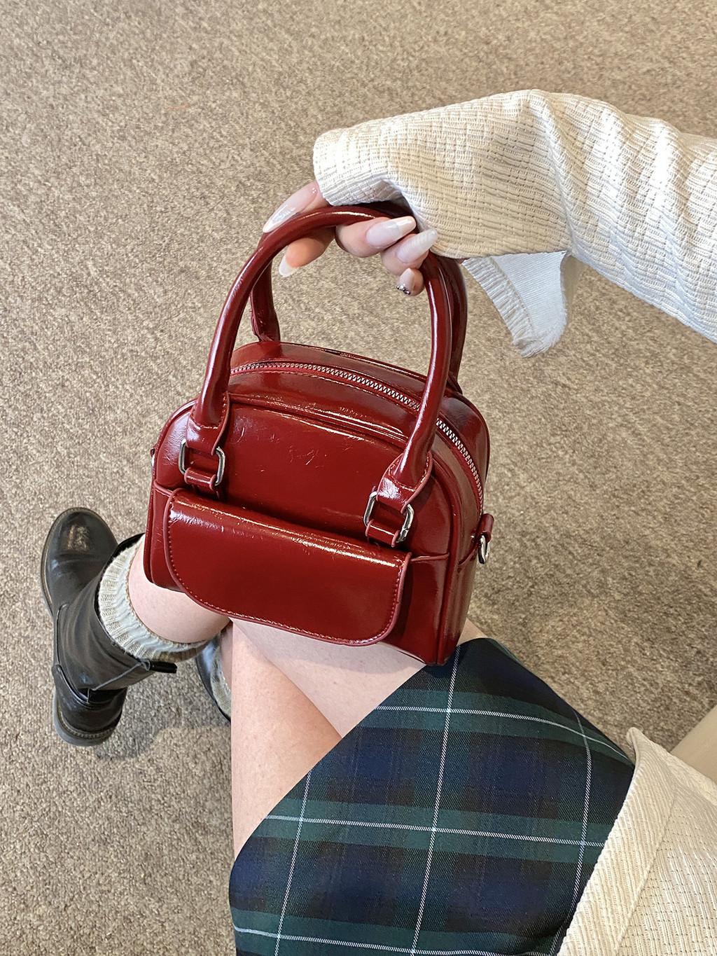 High-end Niche Popular Shell Bag Women s Bag 2023 New Winter Simple Trendy Street Style Crossbody Bag красный