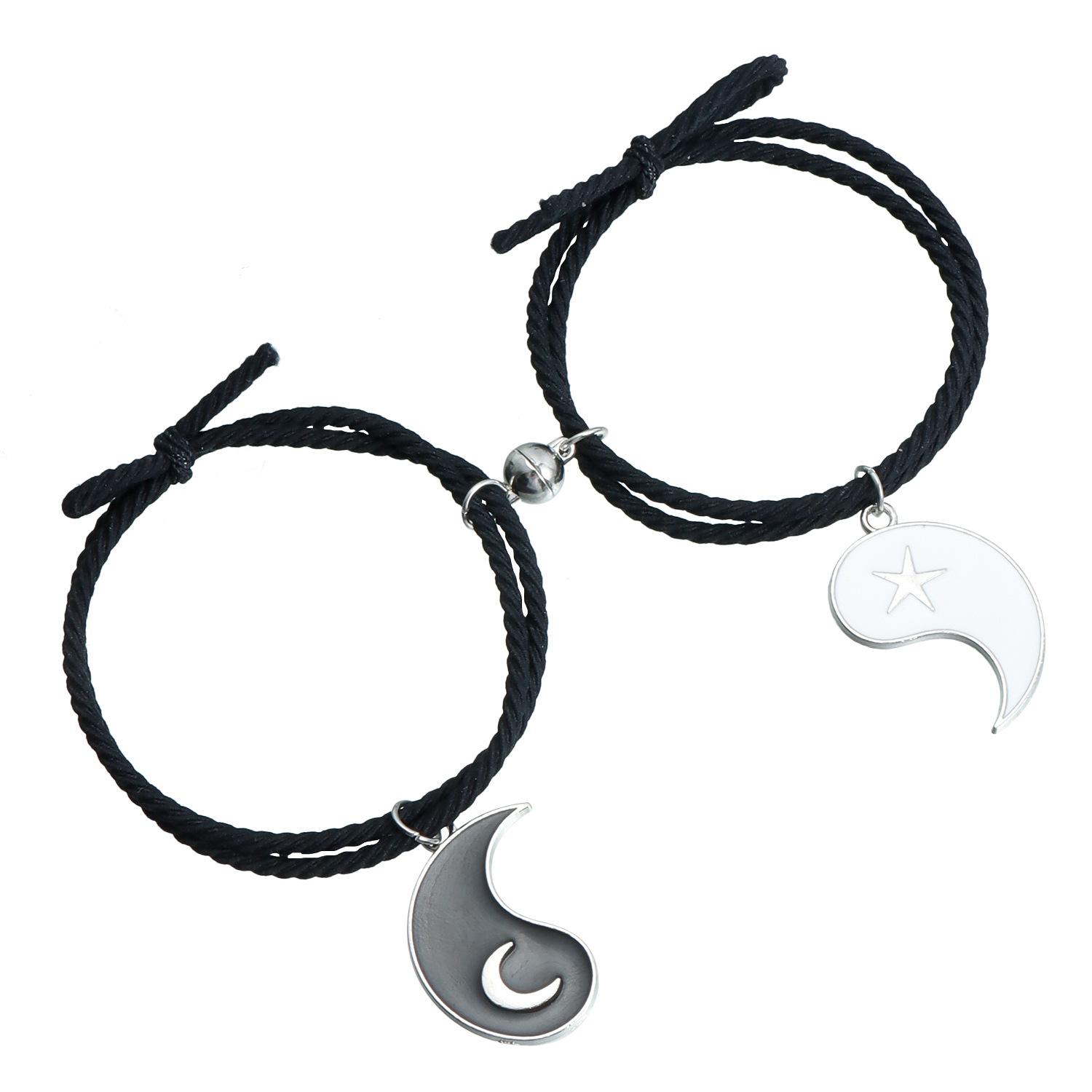 

Black and white yin and yang tai chi bracelet couple star moon hand rope a pair of small rubber bands magnet attraction bracelet gift