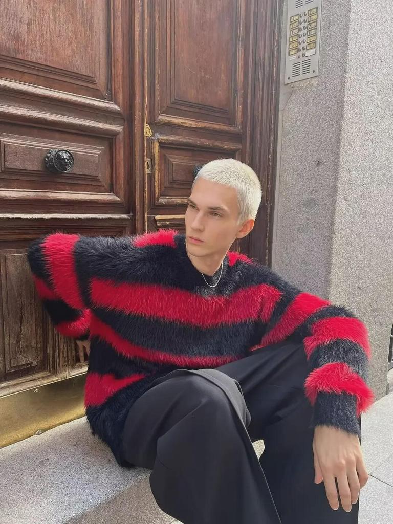 Red and Black Striped Seahorse Wool Men's Knitted Sweater - Winter Mink-Like Couple's Jacket