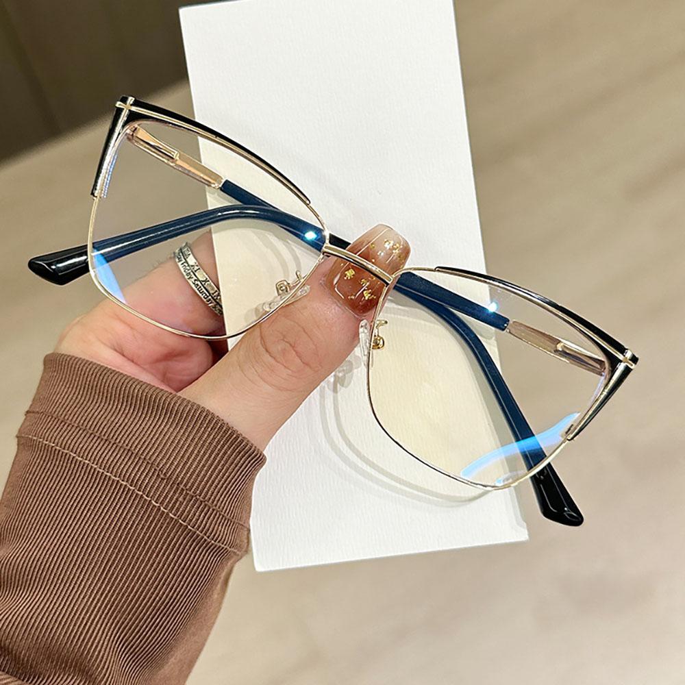 Transparent Cat Eye Glasses Women Trendy Design Anti Blue Light Glasses Computer Eyepiece Optical Spectacle Metal Frame Lentes