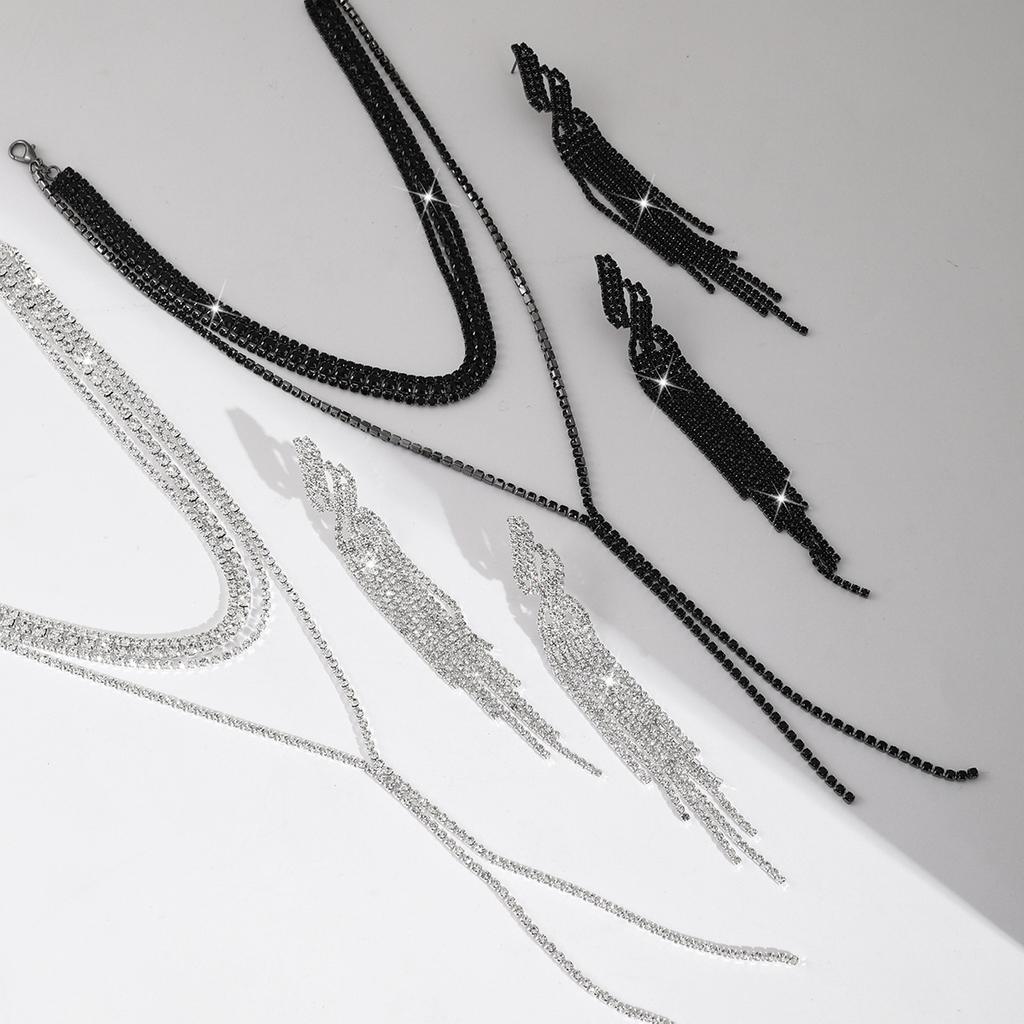 New Multi-layered Necklace - Stylish and Simple Long Fringed Pendant Necklace for Collarbone Chain for Women