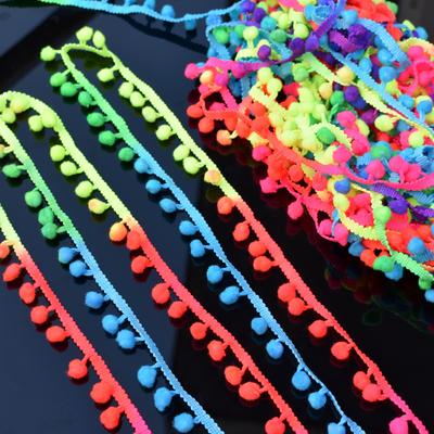 20 Yards Quasten-Kugelspitze, Damen-Pom-Pom-Kugelband, Regenbogen-Bommel, Fransenbesatz, DIY, neue Bastelquaste