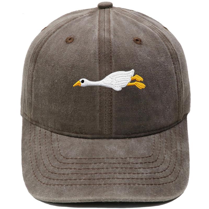 Cute lazy big white goose embroidered baseball cap washed retro dad hat men's and women's casual sunshade cap