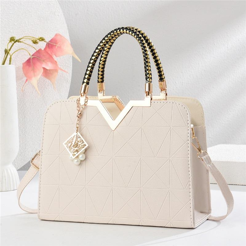Trendy Stylish Fixed Shape Ladies Handbag, Roomy Versatile Multiway Shoulder Crossbody Bag For Daily Shopping Commute