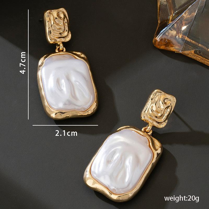 Vintage Imitation Pearl Earring for Women Gold Color Square Pleated Drop Earrings Korean Delicate Irregular Fashion Jewelry Gift