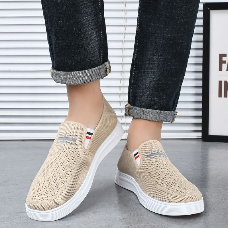Old Beijing Cloth Shoes for Men, Breathable Fly Woven Men's Shoes, Soft Soled Anti Slip Driving Shoes, One Foot Lazy Shoes