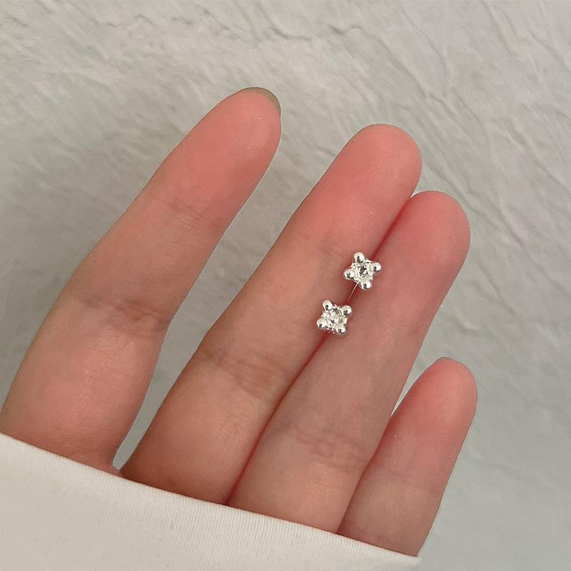 S925 Silver Stud Earrings Women's Ear Hole Earrings Niche Design Earbone Studs High-end Earrings