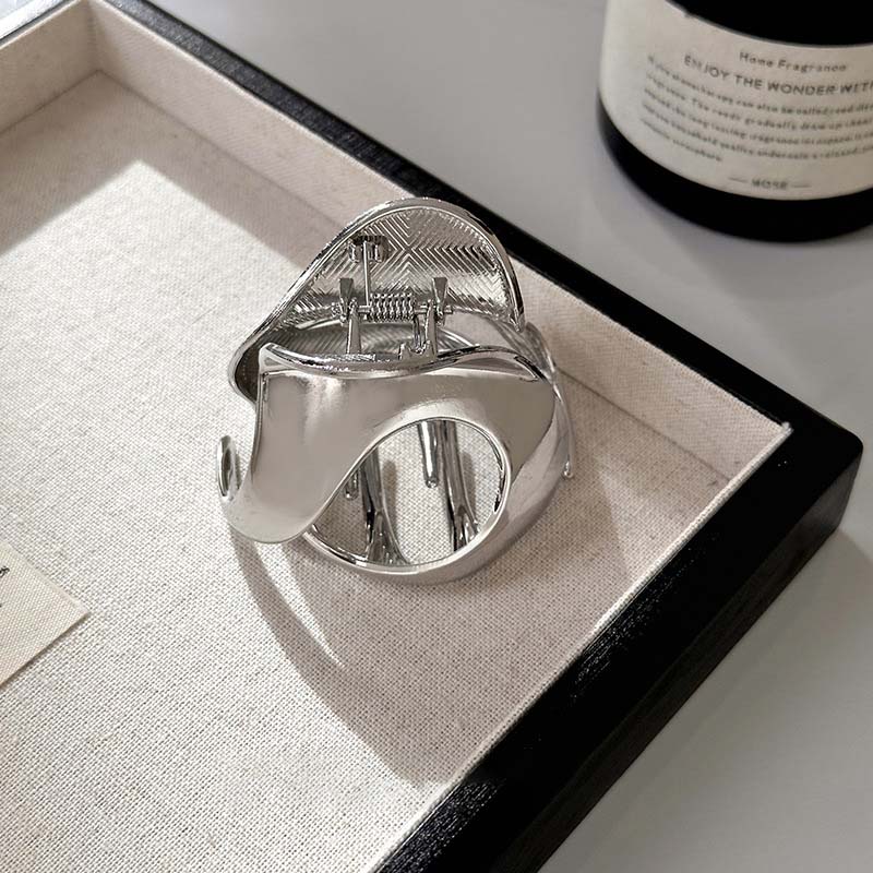 New Punk Geometric Metal Gold Silver Simple Hair Clip Claw for Women Trendy Large Crab Catches Clamp Korea Headwear Accessories