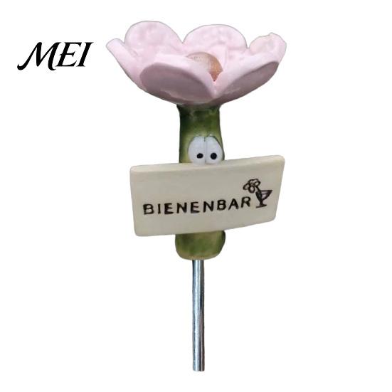 Bee Waterer Station Flower Shaped Insect Water Feeder Stake, Resin Garden Drinker with Soil Insertable Metal Ground Spike, Weather-Resistant