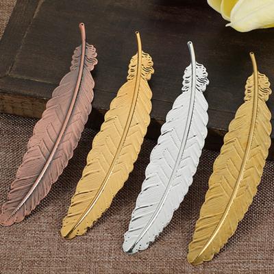 Bookmark Portable Anti-scratch Practical Exquisite Feather Bookmark Stationery