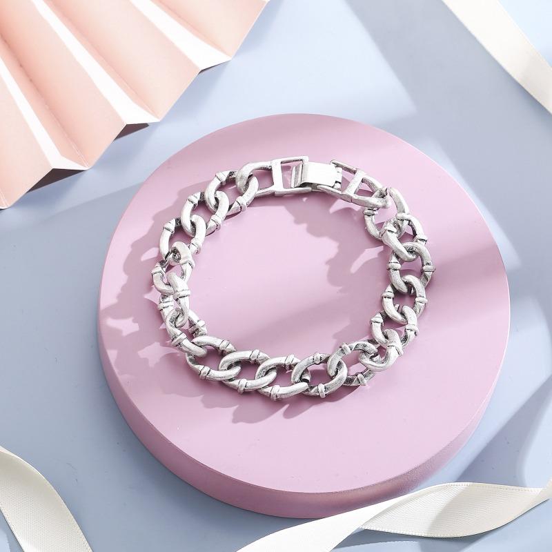 Meier New arrival: hot-selling punk hip-hop vintage bracelet - versatile beaded bracelet for women