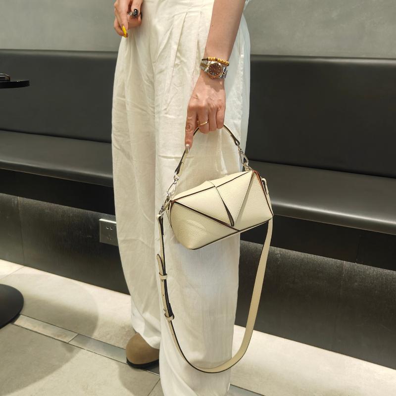 Leather Niche Design Bucket Bag  New Shoulder Messenger Bag Premium Geometric Splicing Commuter Women's Bag