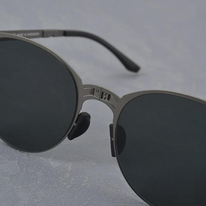 2024 Ultra-Light Retro Men's Stainless Steel Folding Sunglasses for Driving and Fishing