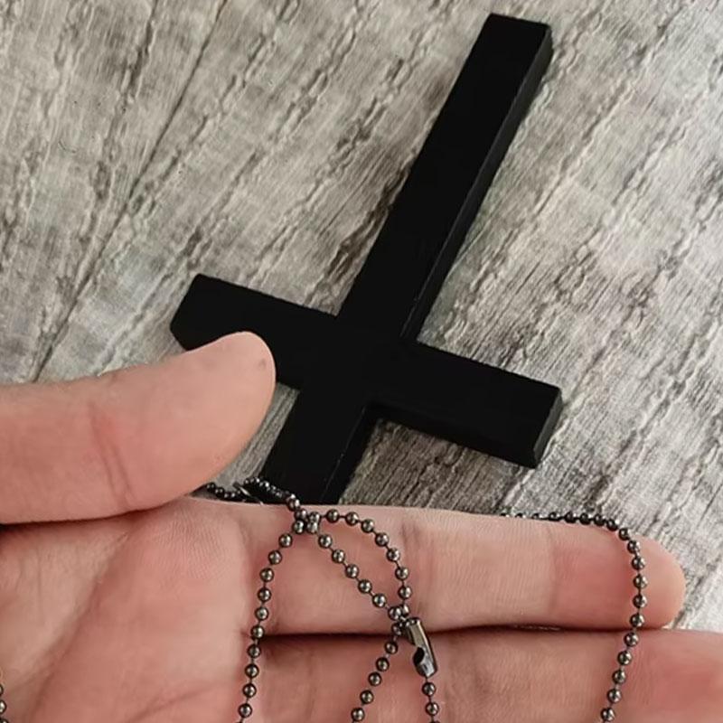 Women Men Vintage Black White Hip Hop Y2k Necklace New Cool Punk Gothic Wood Cross Pendant Necklace Fashion Party Jewelry Gifts