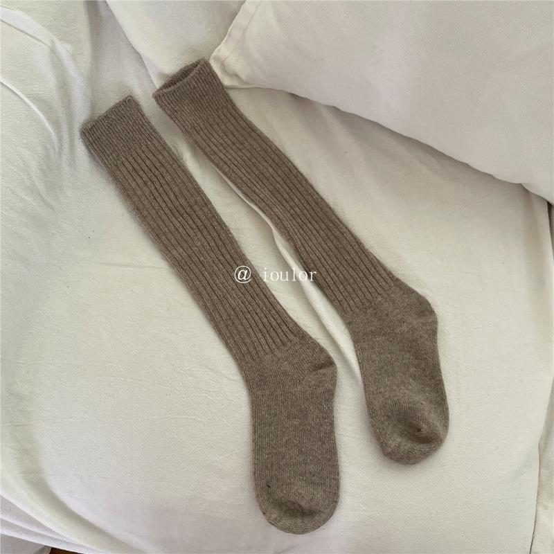 

Женские осенне-зимние утолщенные шерстяные носки до колена с махровым ворсом 1 pair серый