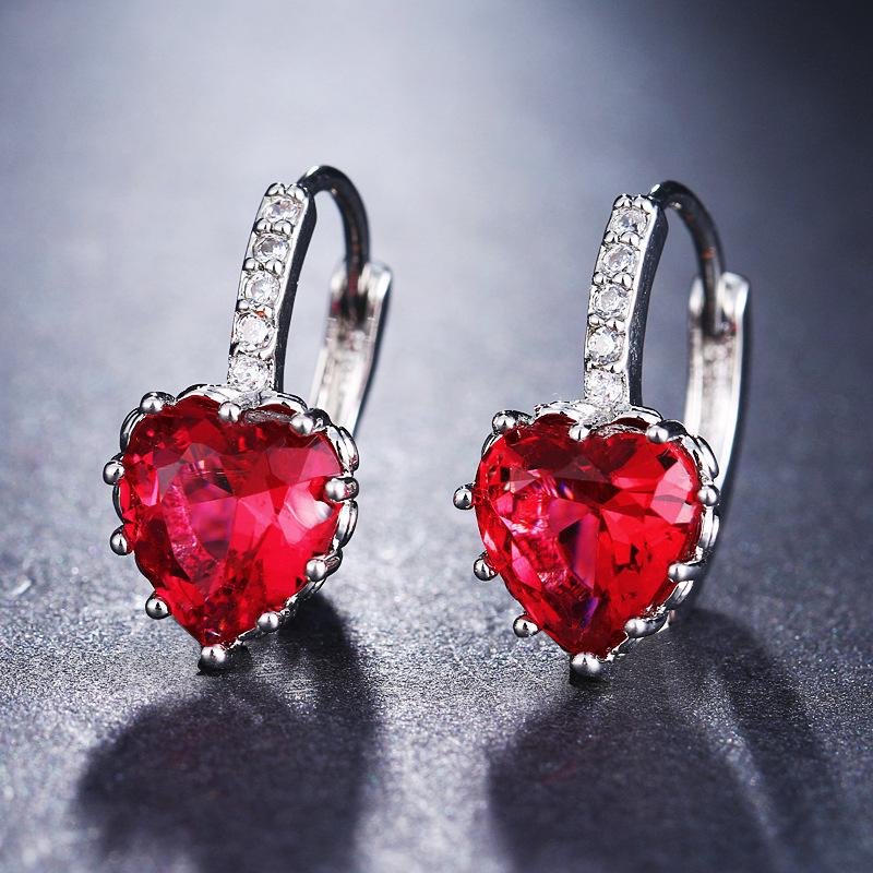 

Серьги из циркония в форме сердца для женщин — корейский модный и свежий стиль (FD24679717). красный