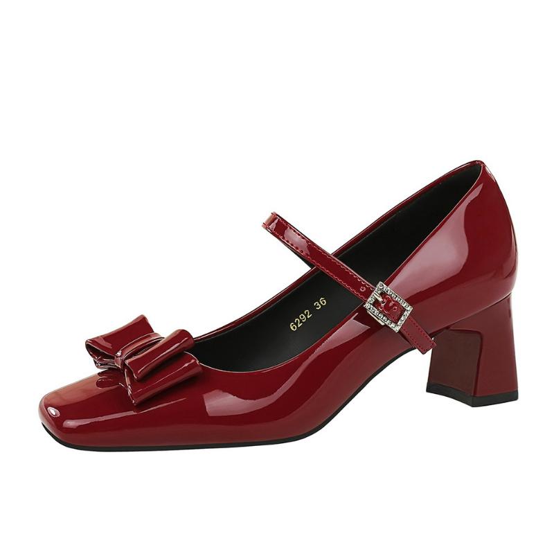 Fashion European And American Style Banquet Fashion Bow Patent Leather Thick Heel Single Shoes Mid-Heel One-Liner Shoes Comfortable